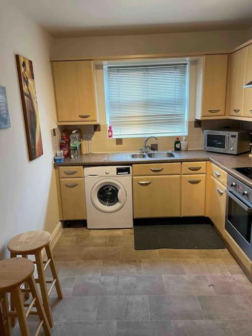 Lincoln View Sleeps 4 Balcony Self Check-In Leilighet Eksteriør bilde